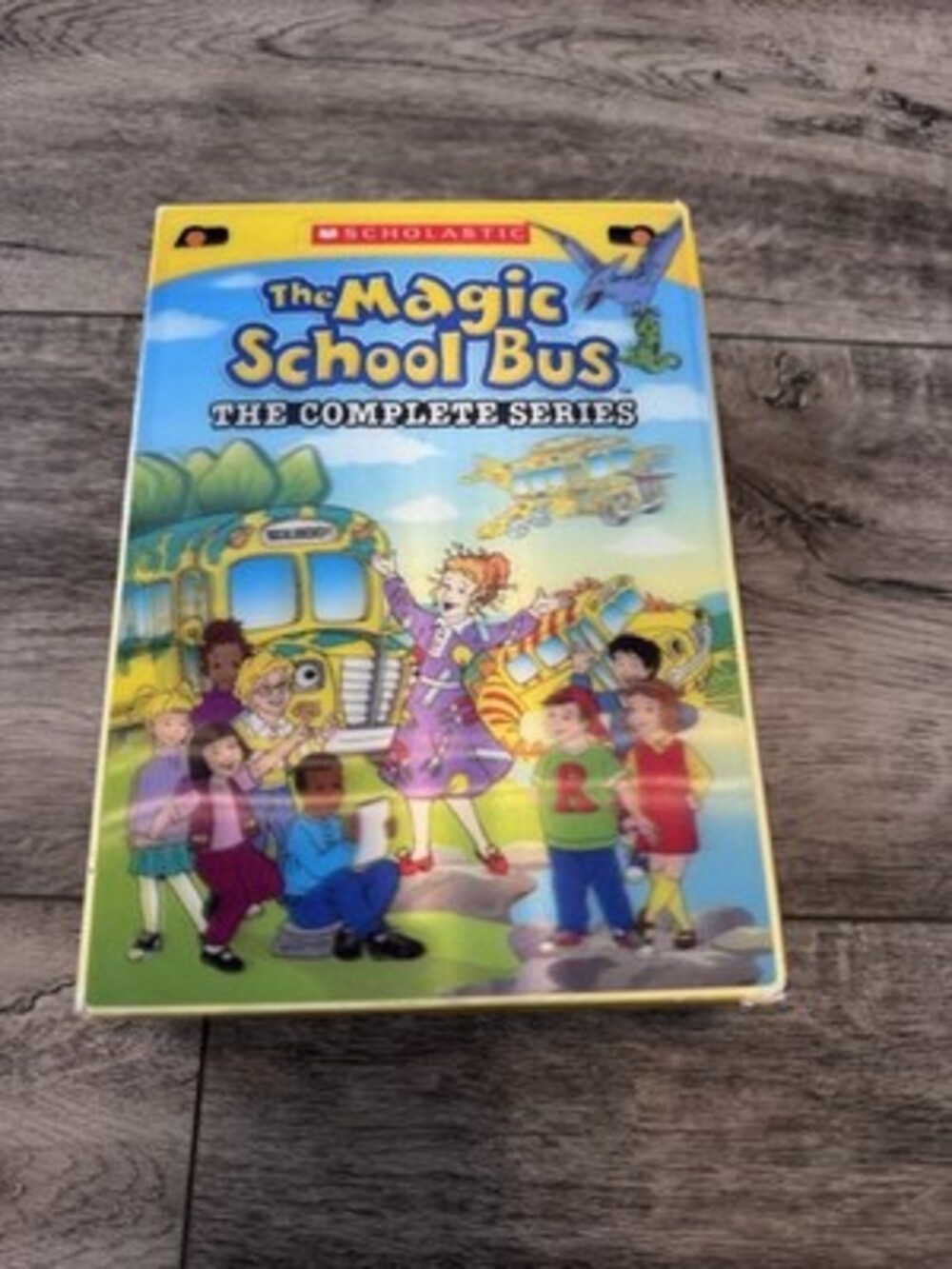 Scholastic The Magic School Bus Complete Series 8-DVD Box Set Lily Tomlin